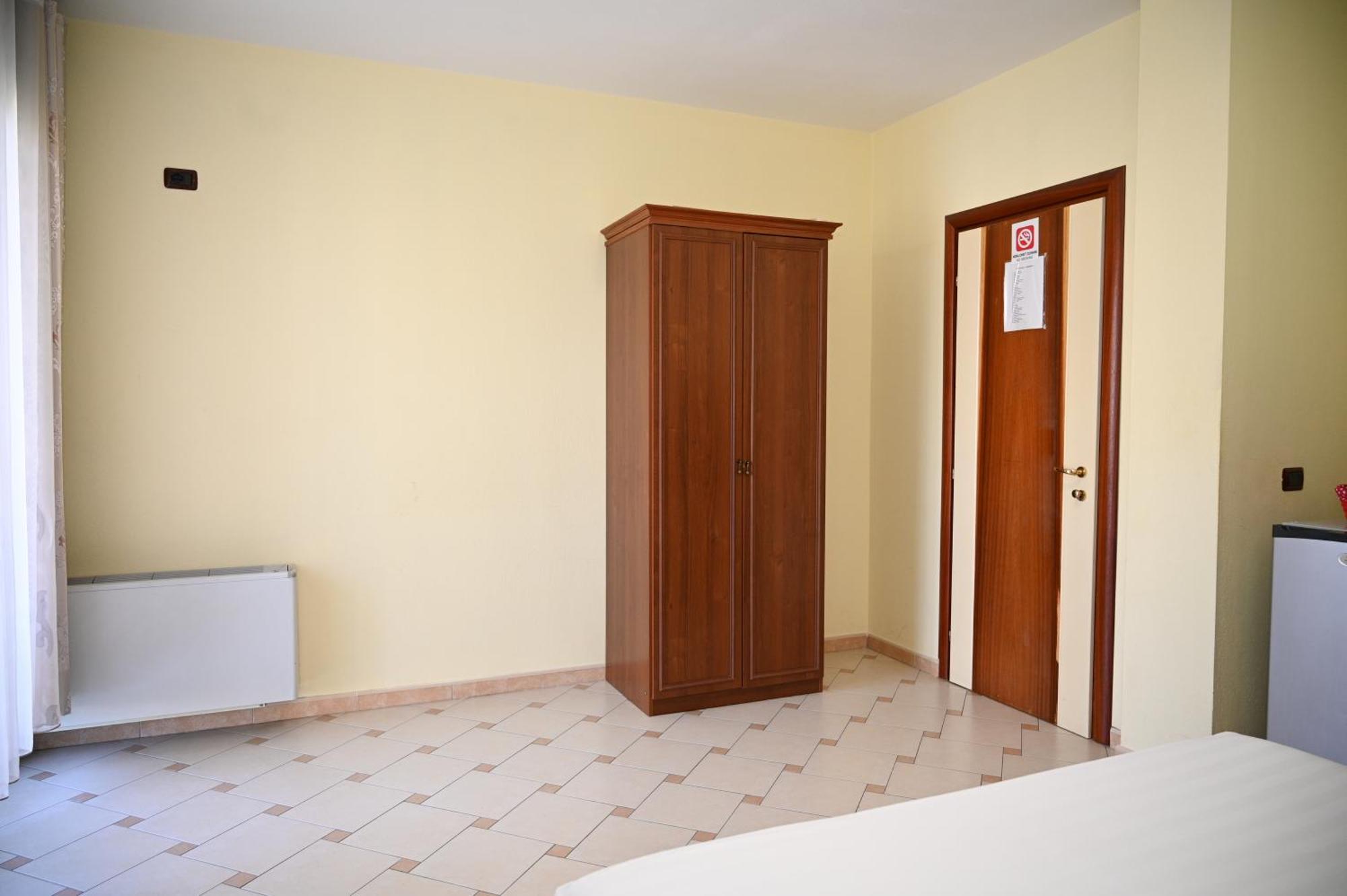 Hotel Vila Emes Dıraç Oda fotoğraf