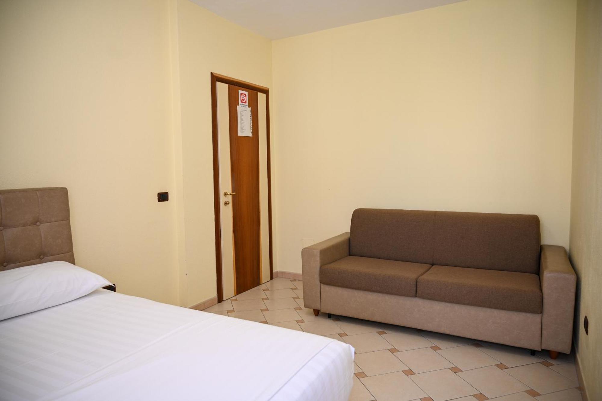 Hotel Vila Emes Dıraç Oda fotoğraf