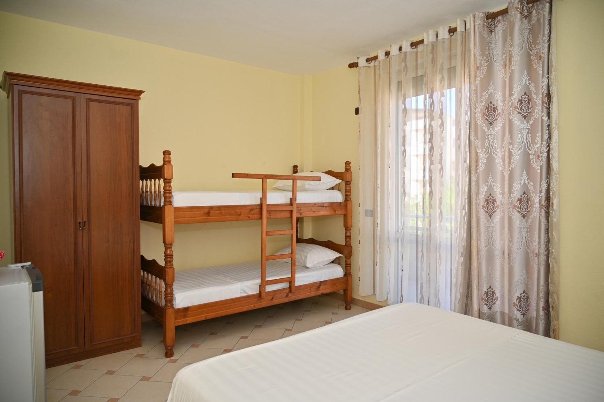 Hotel Vila Emes Dıraç Oda fotoğraf
