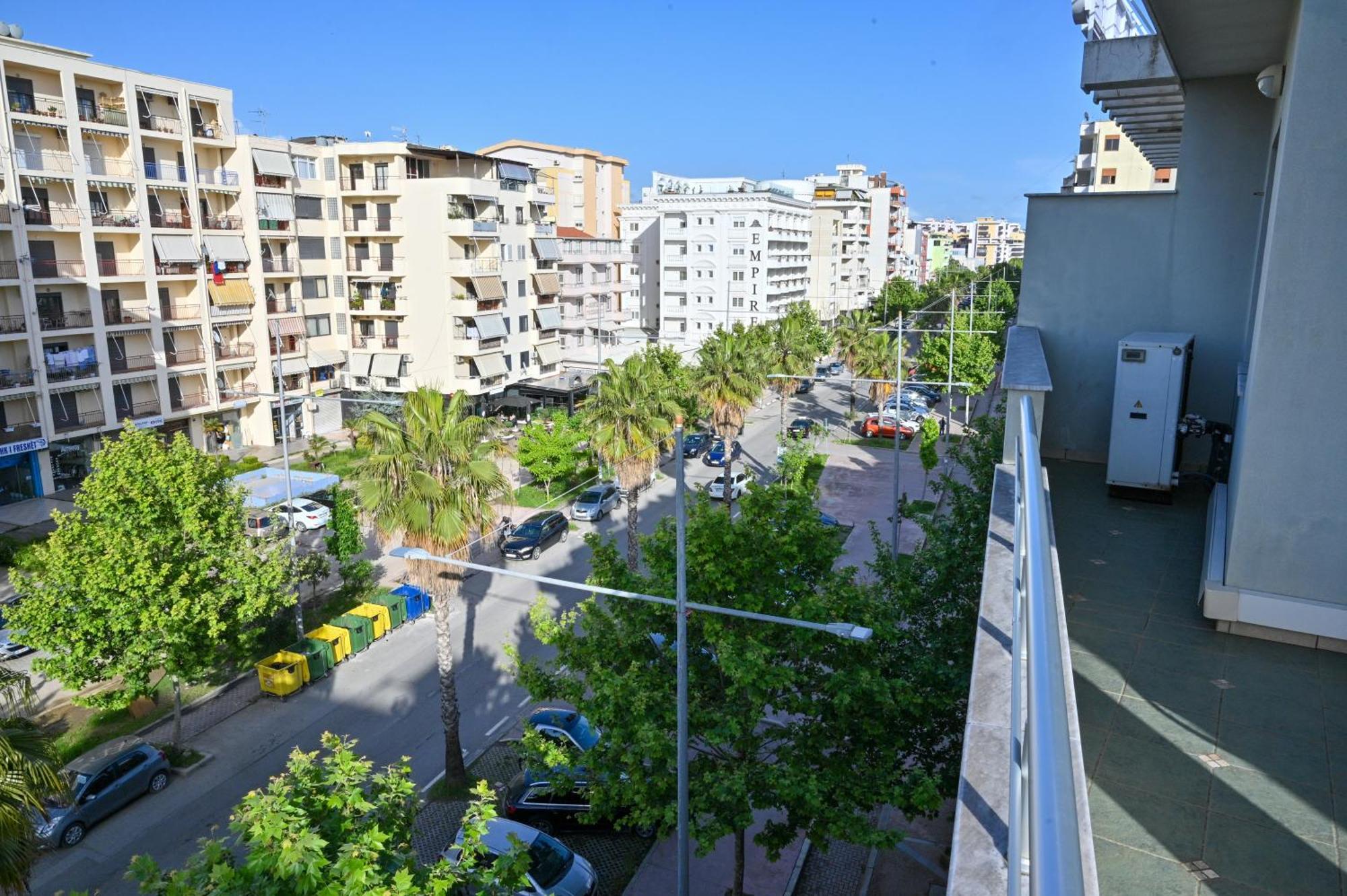 Hotel Vila Emes Dıraç Dış mekan fotoğraf