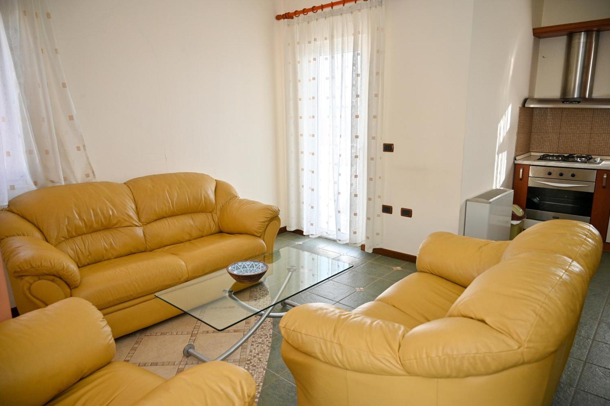 Hotel Vila Emes Dıraç Dış mekan fotoğraf