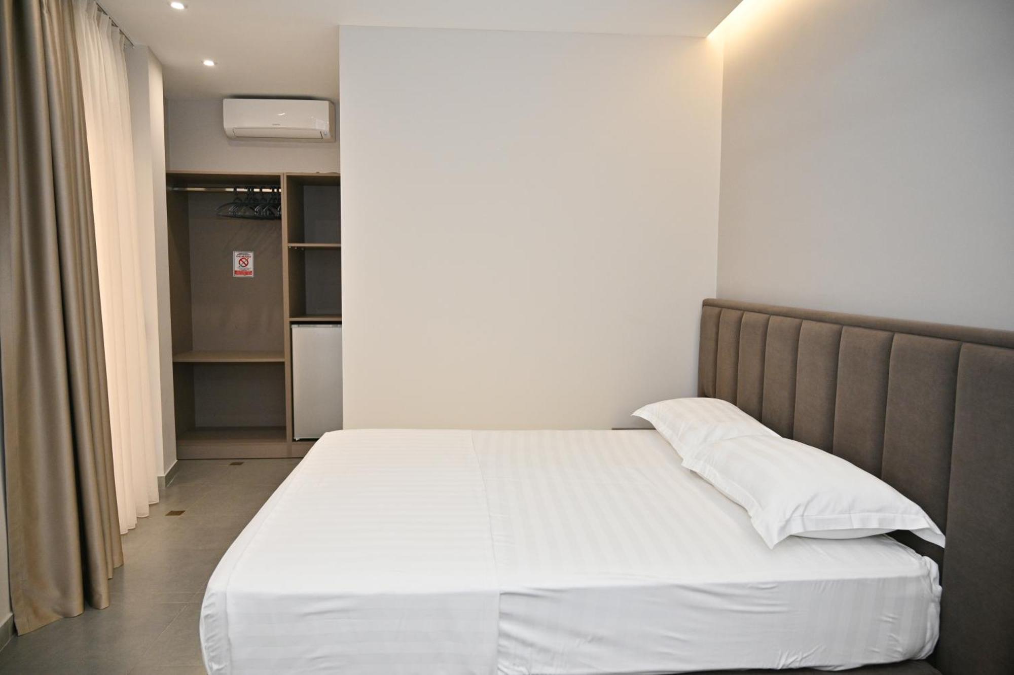 Hotel Vila Emes Dıraç Dış mekan fotoğraf