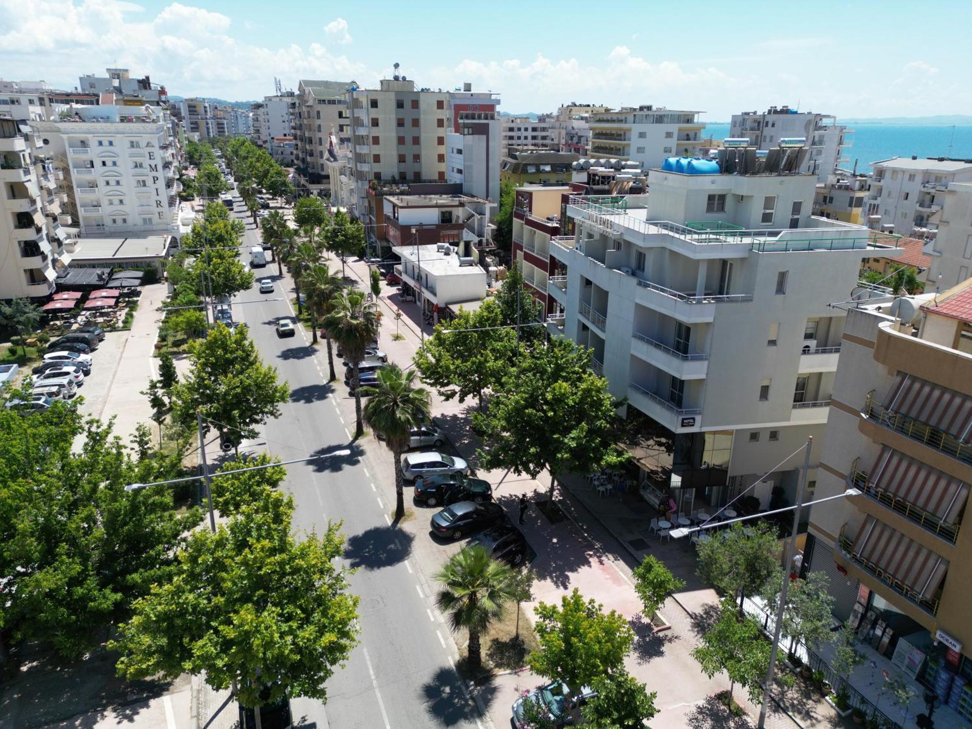 Hotel Vila Emes Dıraç Dış mekan fotoğraf